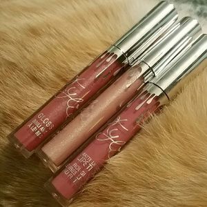 Kylie Cosmetics lip gloss